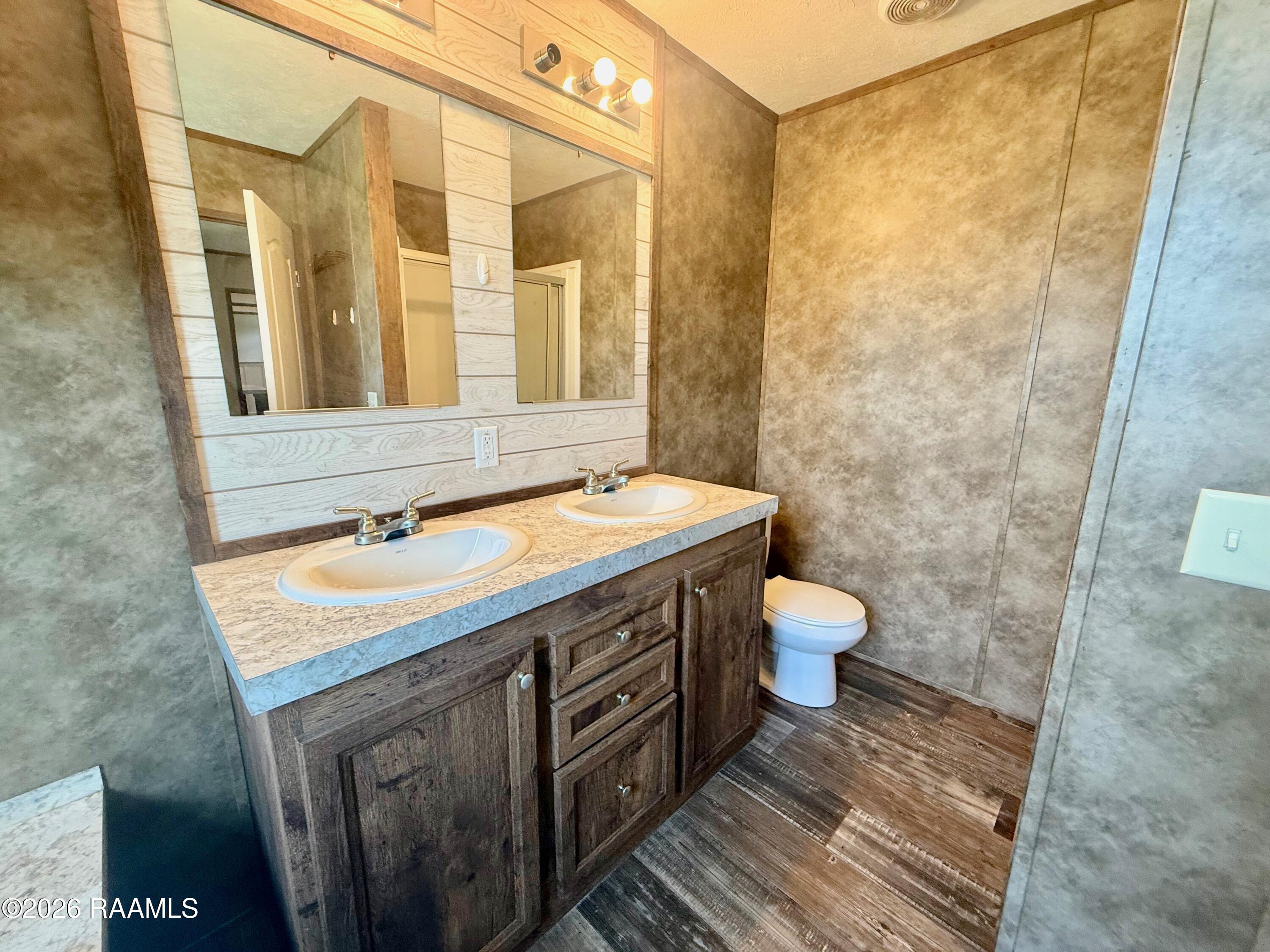 22326 Pine Hill Cemetery Road Iowa, LA 70647 - Photo 22 of 34 primary bathroom