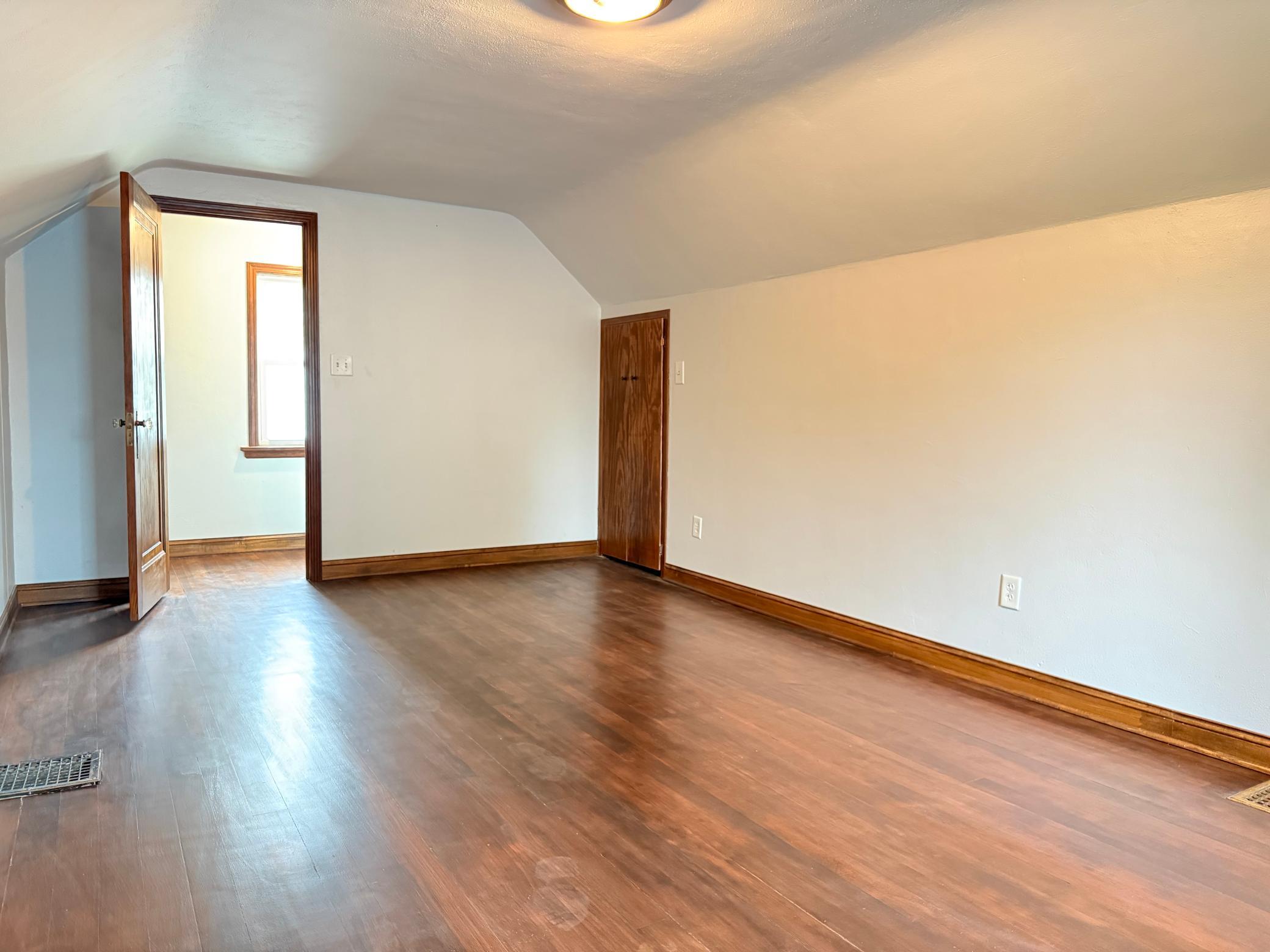 416 14th Avenue Northeast Rochester, MN 55906 - Photo 11 of 23 Gallery Image 11