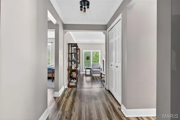 $279,000 | 1614 Lake Knoll Drive, Unit 1L, Lake St. Louis, MO 63367