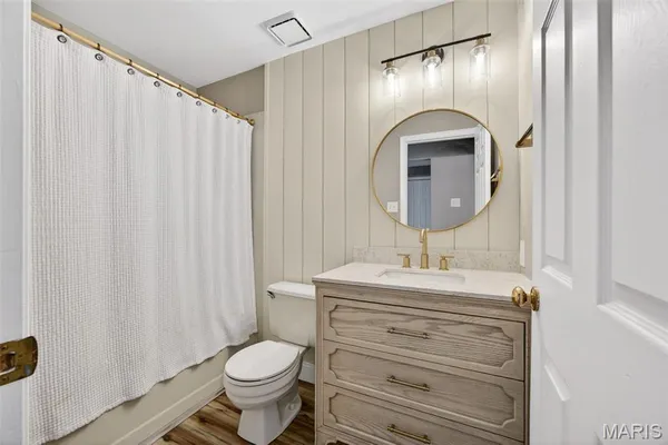 $279,000 | 1614 Lake Knoll Drive, Unit 1L, Lake St. Louis, MO 63367