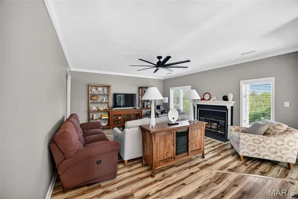 $279,000 | 1614 Lake Knoll Drive, Unit 1L, Lake St. Louis, MO 63367