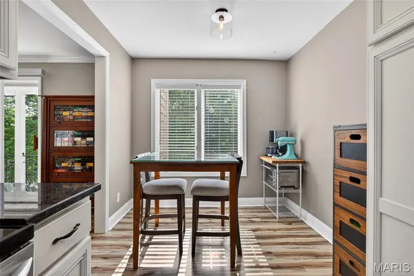 $279,000 | 1614 Lake Knoll Drive, Unit 1L, Lake St. Louis, MO 63367