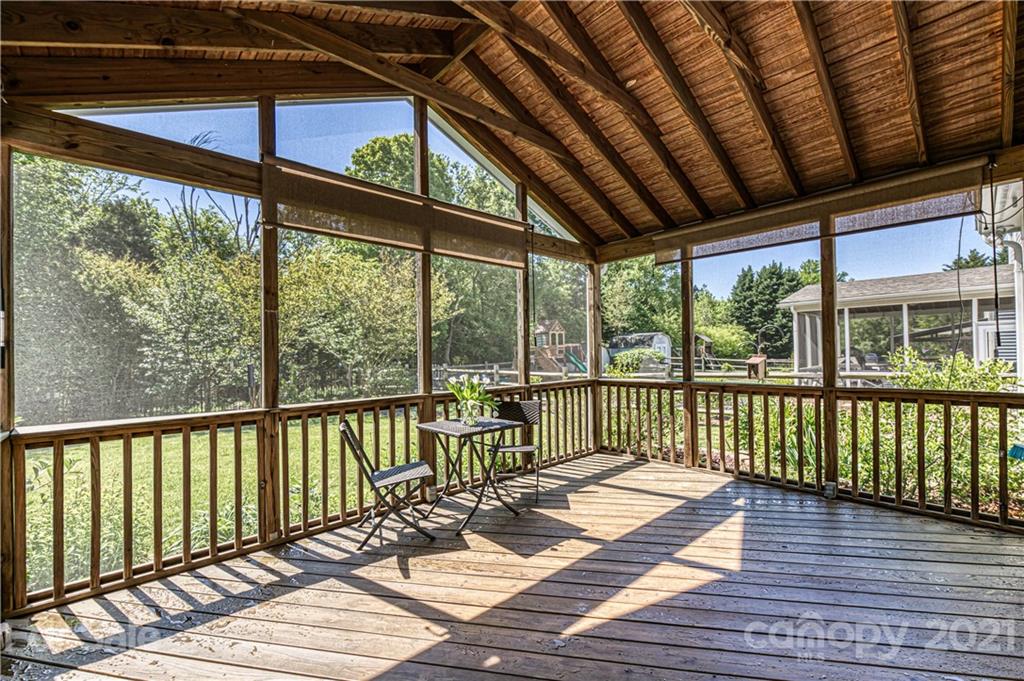 713 Clearbrook Road Matthews, NC 28105 - Photo 19 of 26 Gallery Image 19