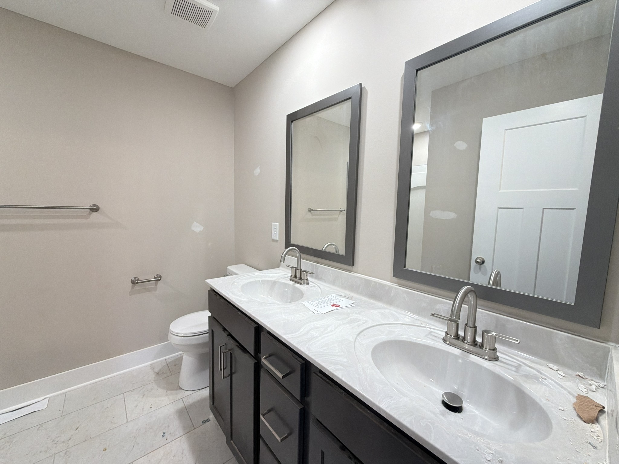 630 Avondale Road Oak Grove, KY 42262 - Photo 11 of 23 a bathroom with a sink and a mirror