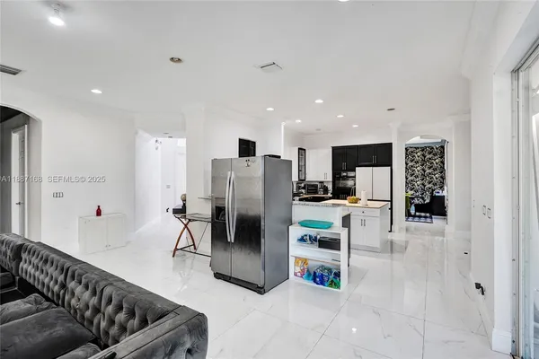 $750,000 | 8824 Cobblestone Point Circle, Boynton Beach, FL 33472
