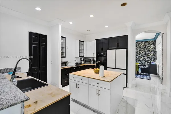 $750,000 | 8824 Cobblestone Point Circle, Boynton Beach, FL 33472