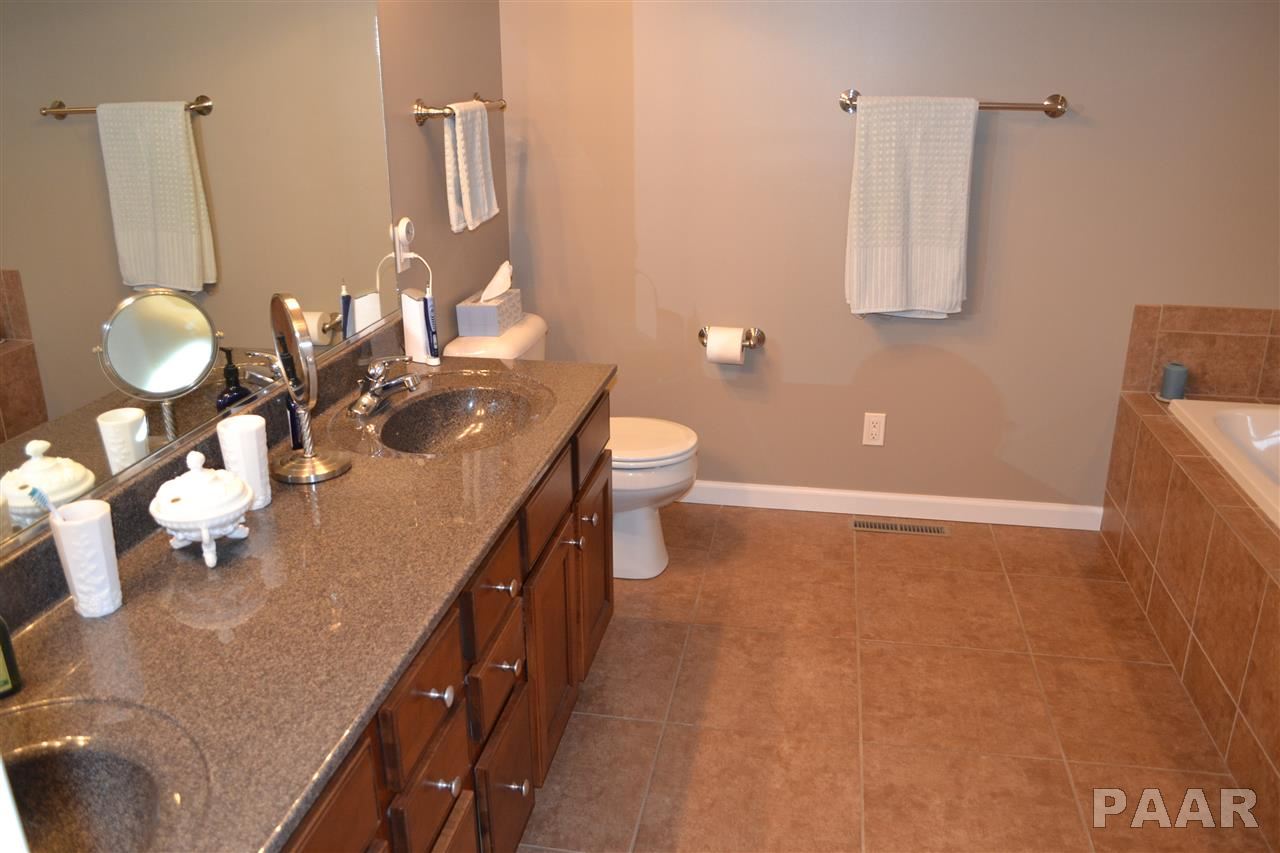 11622 North Dunmore Drive Dunlap, IL 61525 - Photo 13 of 26