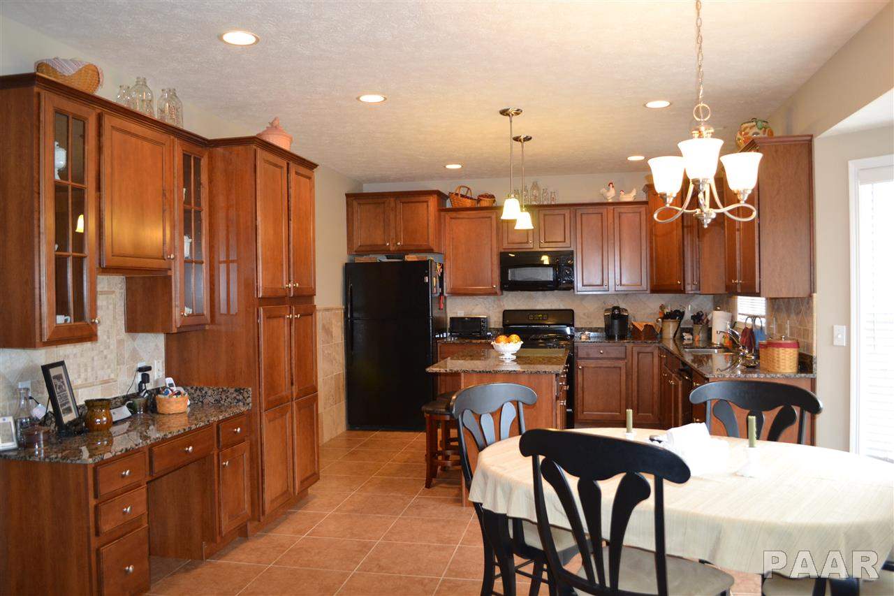 11622 North Dunmore Drive Dunlap, IL 61525 - Photo 9 of 26