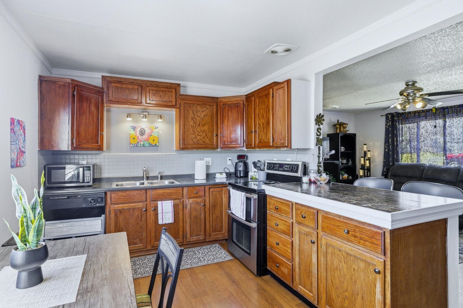 2159 South Jefferson Street Casper, WY 82601 - Photo 10 of 21