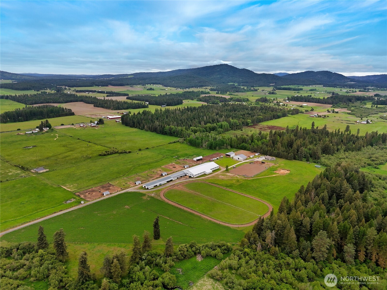 4988 Wallbridge Road Deer Park, WA 99006 - Photo 2 of 27