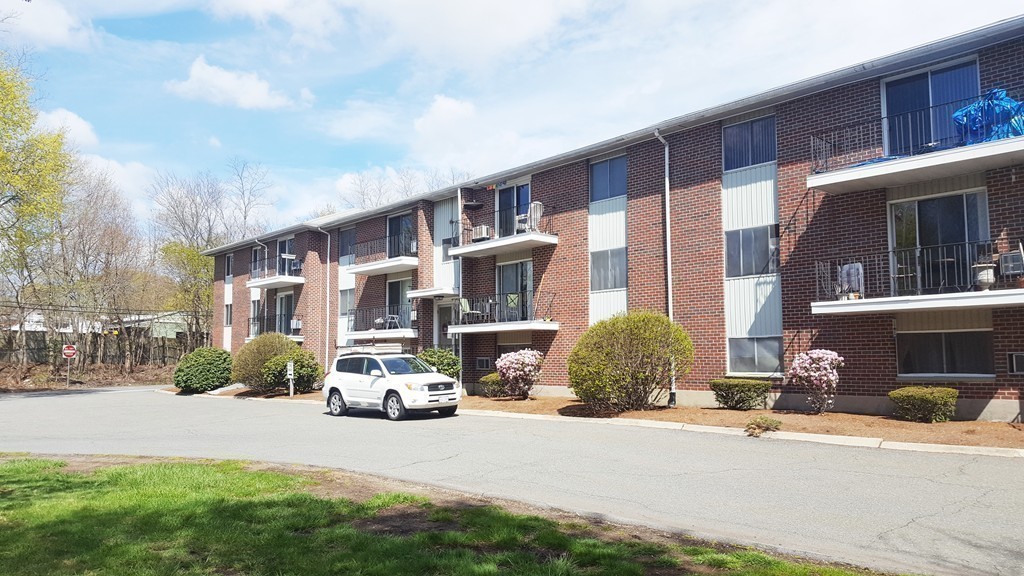 83 R Hobart Street, Unit B6 Danvers, MA 01923 - Photo 11 of 12 Gallery Image 11