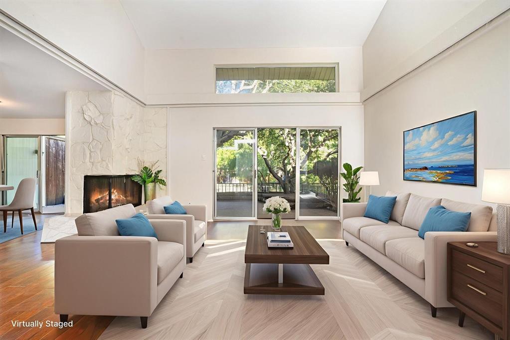 2945 Country Pl Circle Carrollton, TX 75006 - Photo 3 of 29 a living room with furniture and a large window