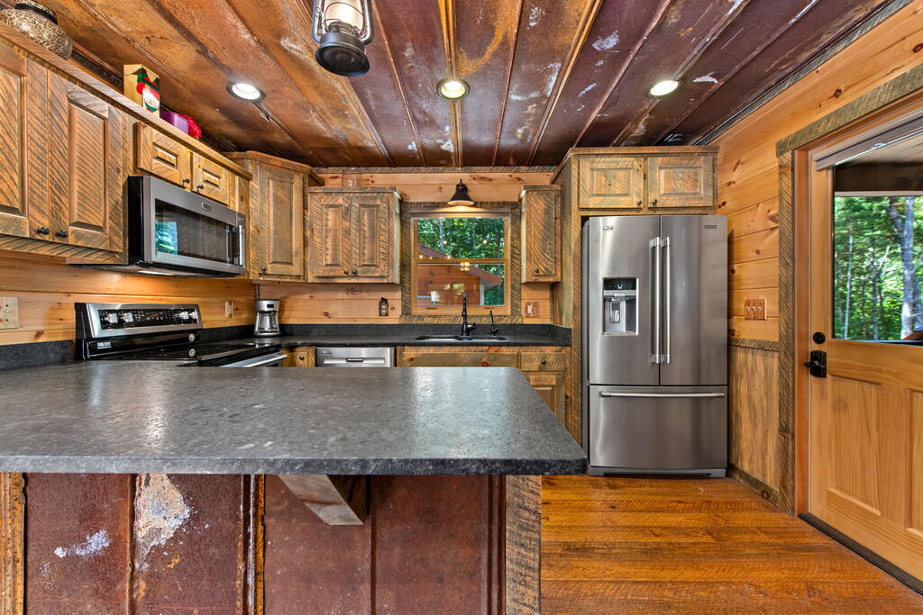 60 Oasis Drive Blue Ridge, GA 30513 - Photo 21 of 86 Gallery Image 21