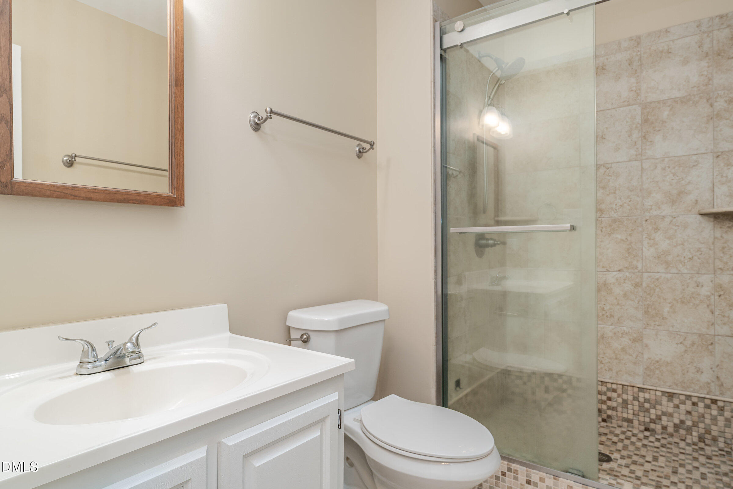4425 Surry Ridge Circle Apex, NC 27539 - Photo 22 of 38 018_dsc07565-edit_190