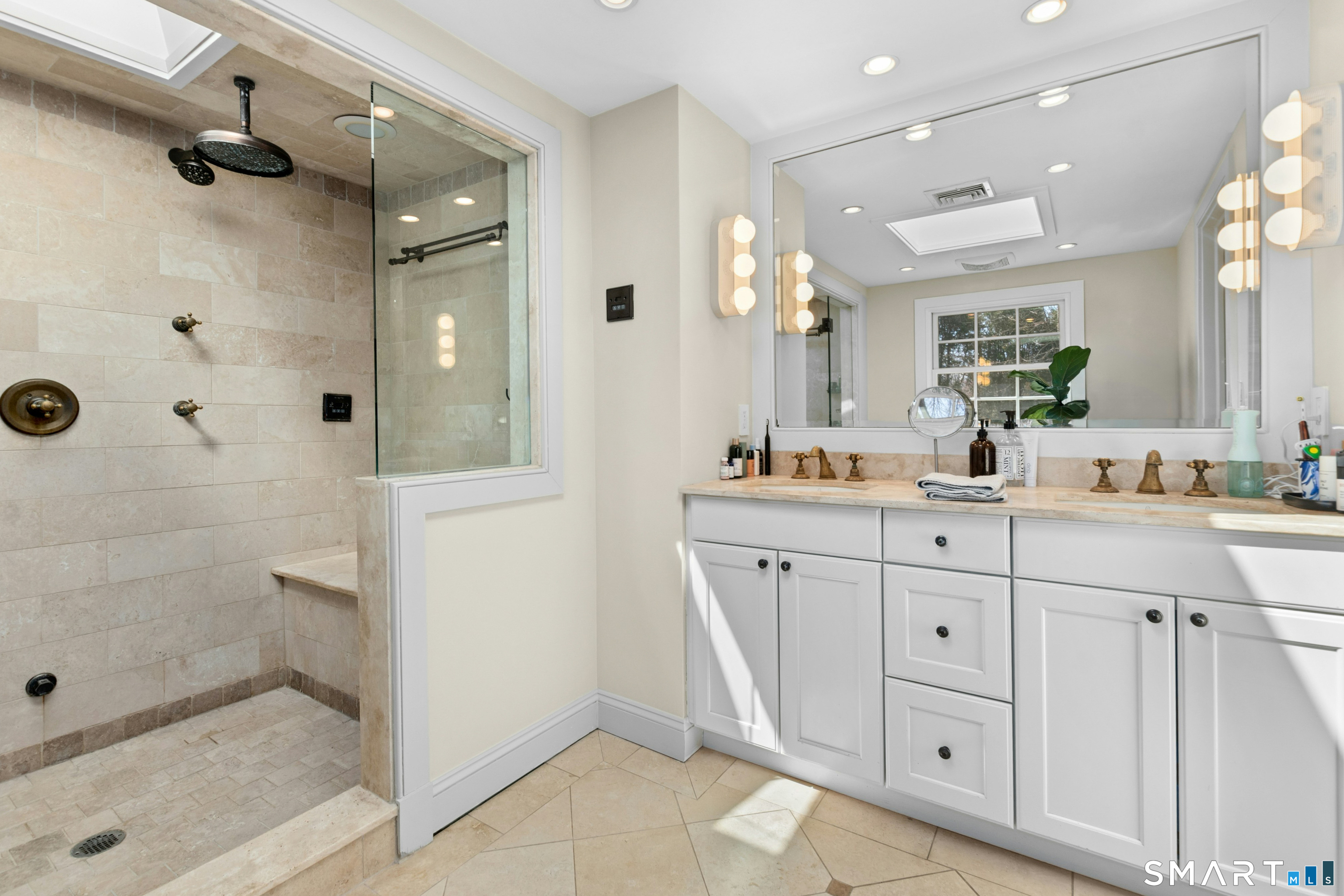 87 Cedar Lane Ridgefield, CT 06877 - Photo 18 of 36