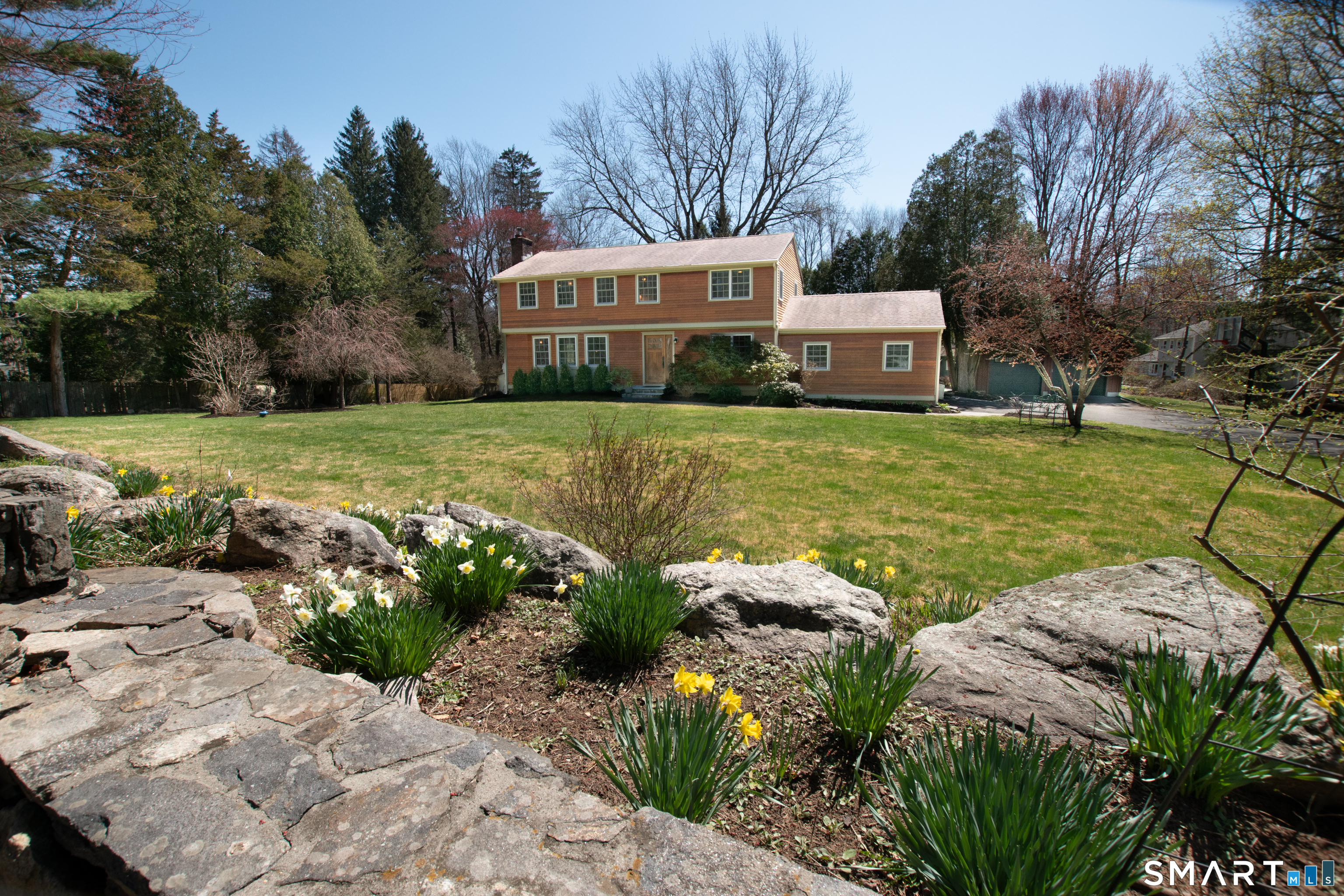 87 Cedar Lane Ridgefield, CT 06877 - Photo 2 of 36