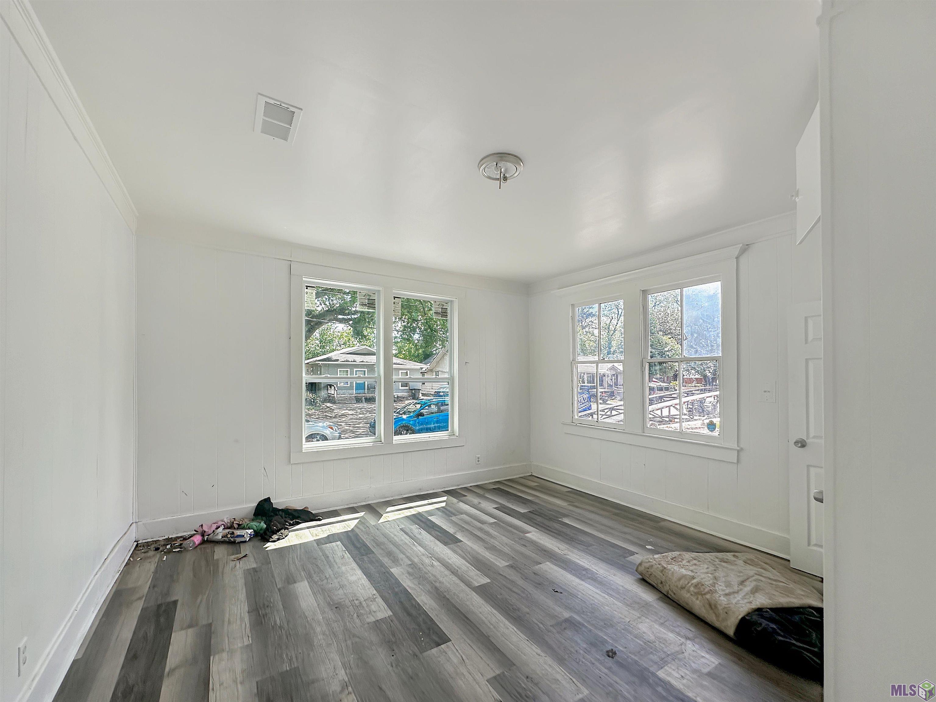 2388 Barber Street Baton Rouge, LA 70808 - Photo 2 of 6