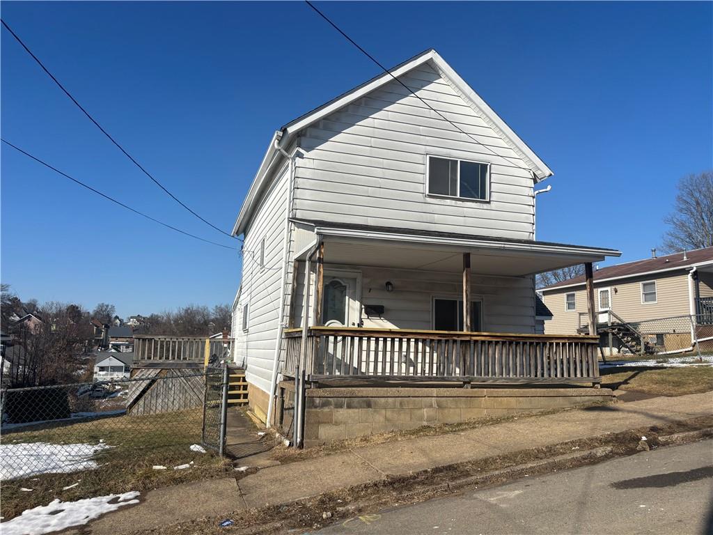 7 Hall Avenue Washington, PA 15301 - Photo 1 of 23