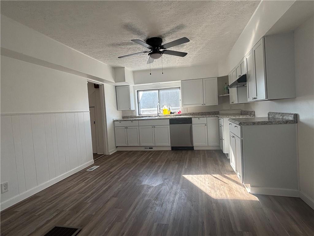 7 Hall Avenue Washington, PA 15301 - Photo 7 of 23