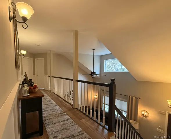 $889,000 | 40 Winnecomac Circle, Kings Park, NY 11754