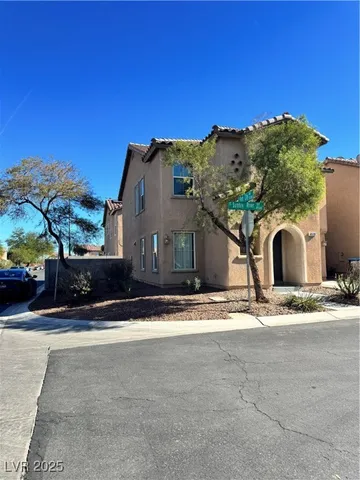 $1,895 | 4510 Sunday River Street, Unit 1, Las Vegas, NV 89122