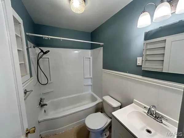 $171,900 | 840 East Dorris Avenue, Mountain Grove, MO 65711