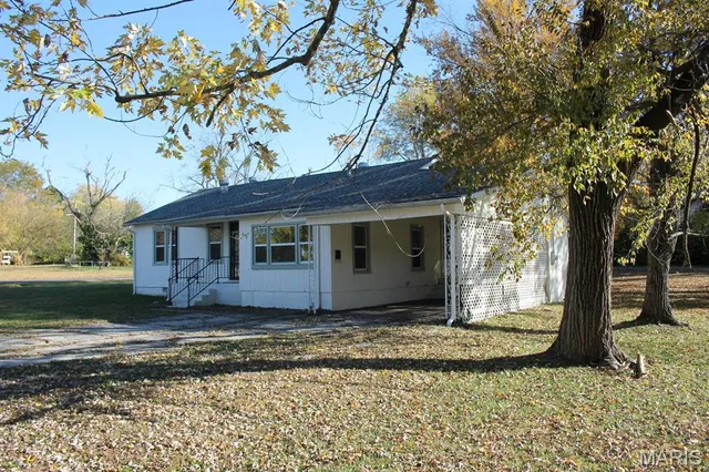 $176,900 | 840 East Dorris Avenue, Mountain Grove, MO 65711