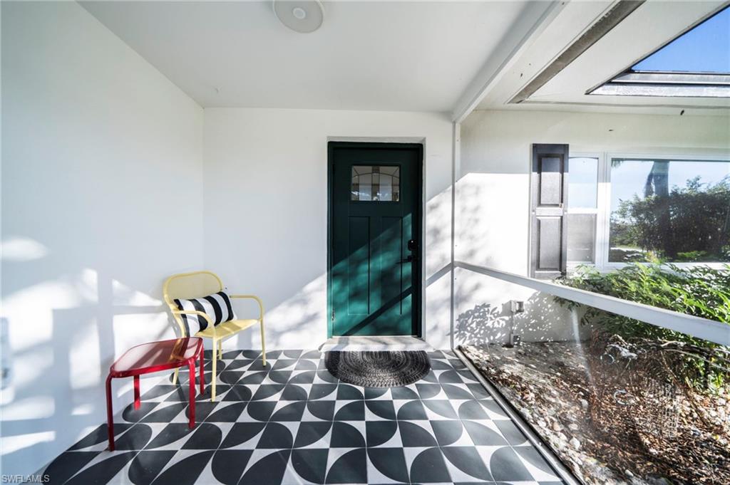 59 Wickliffe Drive Naples, FL 34110 - Photo 4 of 50