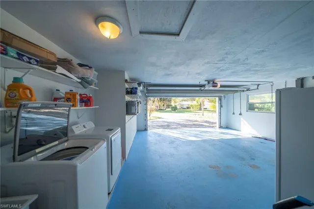 a view of utility room