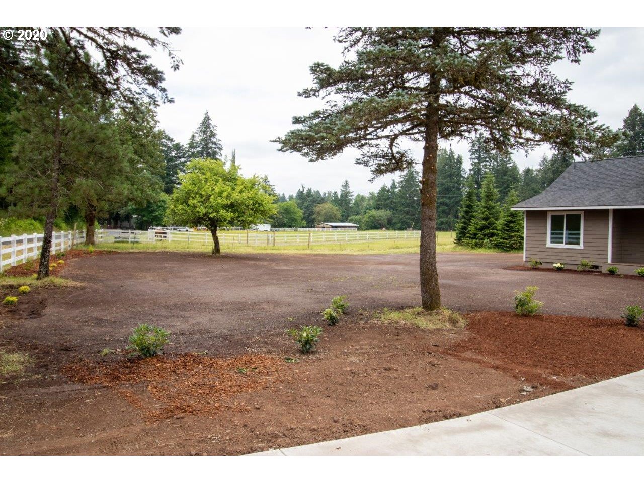 92888 Paschelke Road Marcola, OR 97454 - Photo 3 of 24 Gallery Image 3