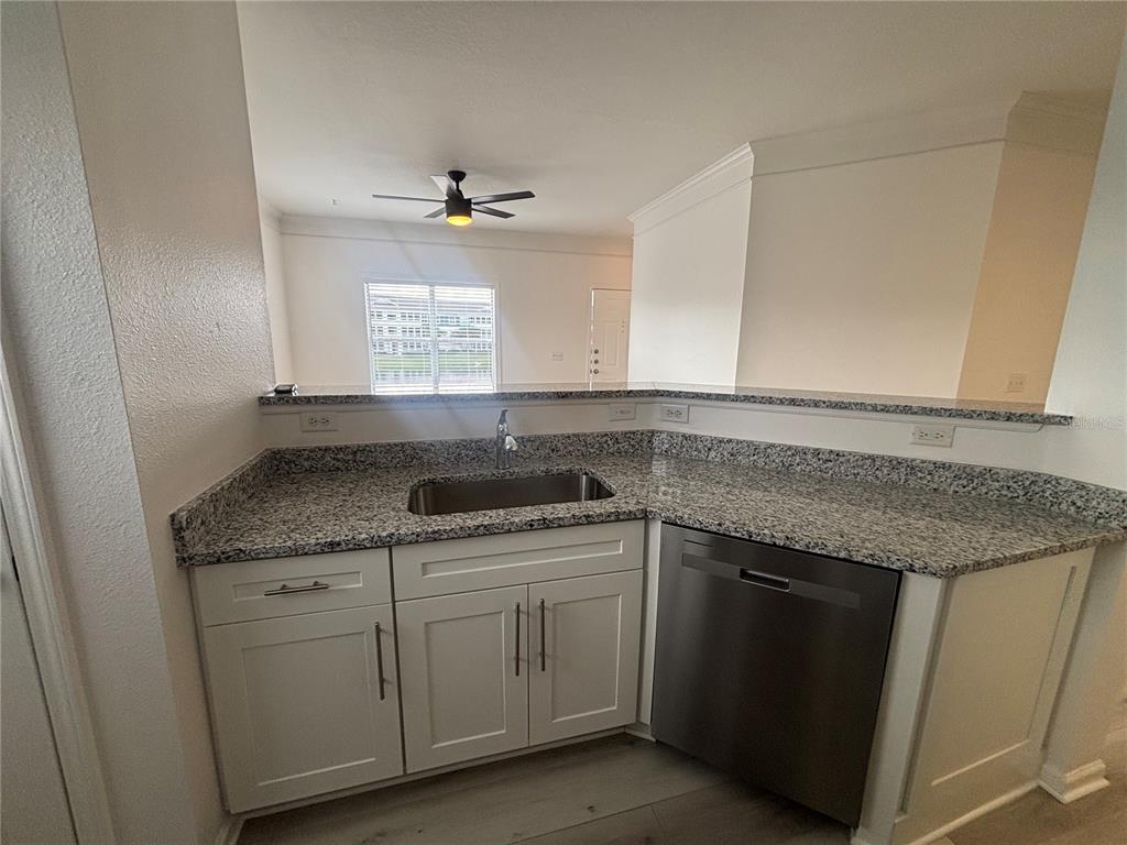 4802 51st Street West, Unit 322 Bradenton, FL 34210 - Photo 11 of 18