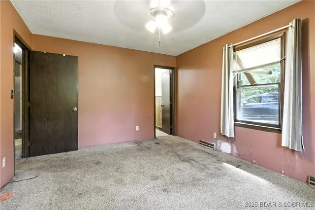 $174,500 | 13338 Us Highway, Macks Creek, MO 65786