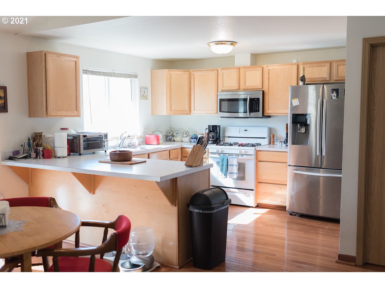 1012 Southwest Nye Avenue Pendleton, OR 97801 - Photo 4 of 23