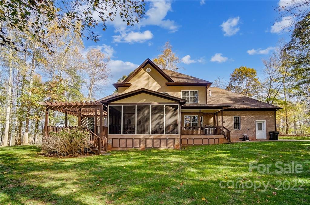 715 Cooks Cove Ridge Lake Wylie, SC 29710 - Photo 31 of 37 Gallery Image 31