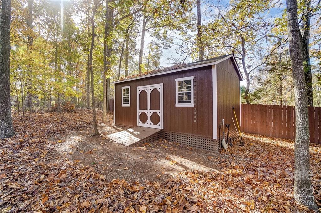 715 Cooks Cove Ridge Lake Wylie, SC 29710 - Photo 33 of 37 Gallery Image 33