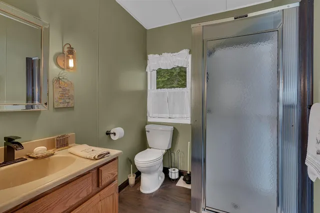 $400,000 | 17364 Paradise Shores Road, Brainerd, MN 56401