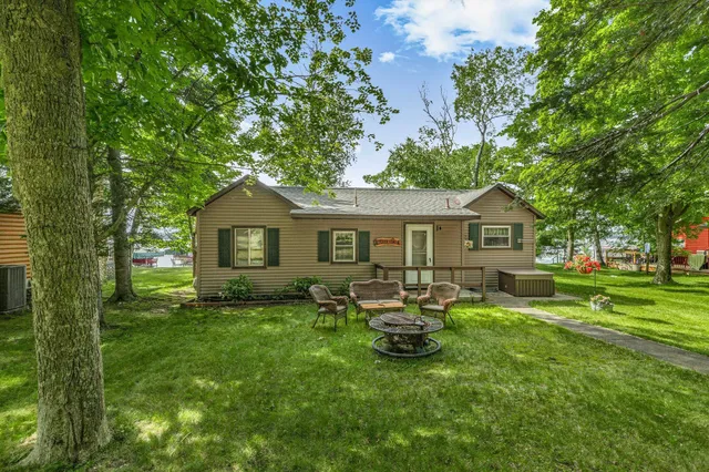 $395,000 | 17364 Paradise Shores Road, Brainerd, MN 56401