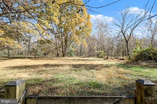 $1,200,000 | 130 Lakeland Drive, Sterling, VA 20164