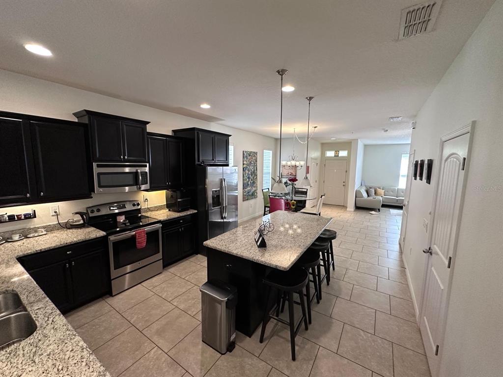 1562 Softshell Street St. Cloud, FL 34771 - Photo 3 of 14