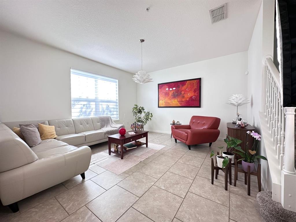 1562 Softshell Street St. Cloud, FL 34771 - Photo 6 of 14