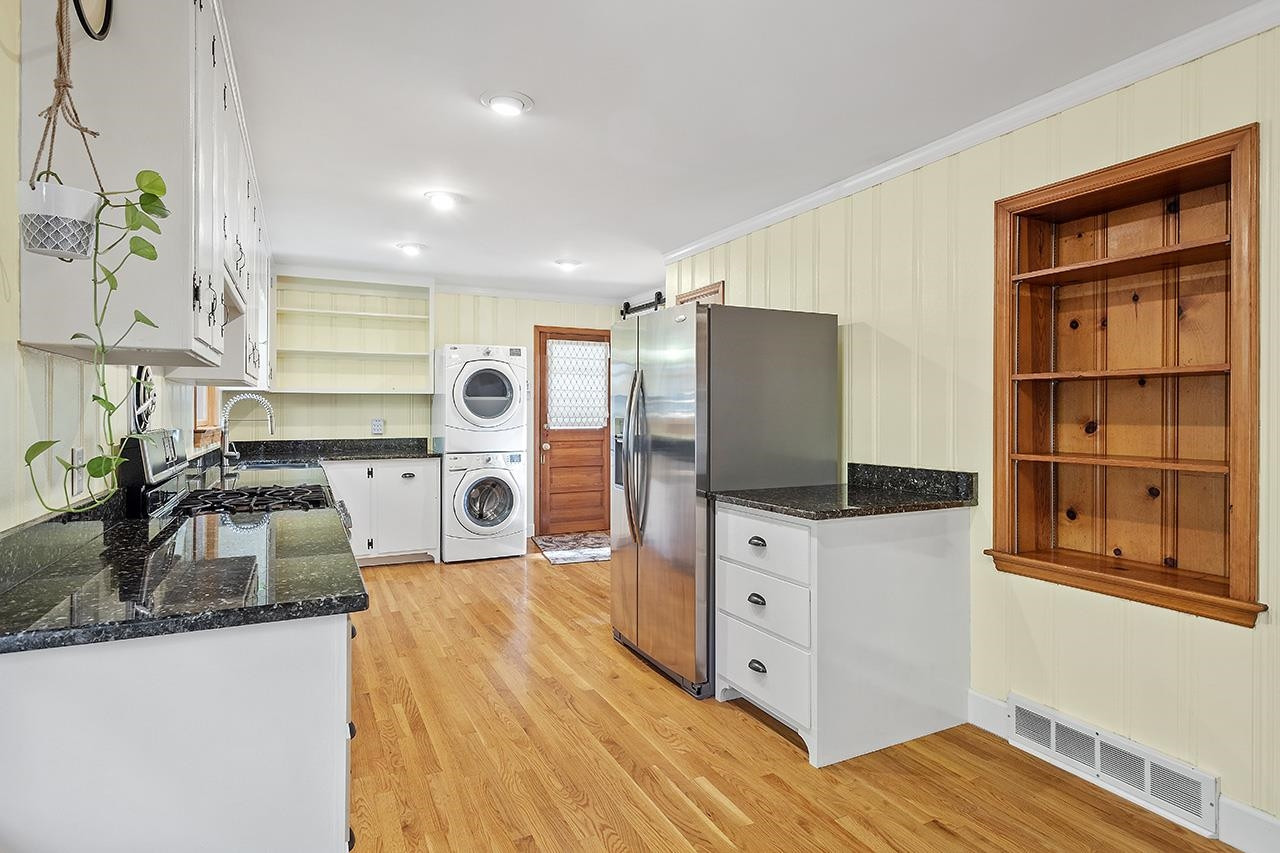503 East Cornwall Road Cary, NC 27511 - Photo 24 of 36 Photo 25