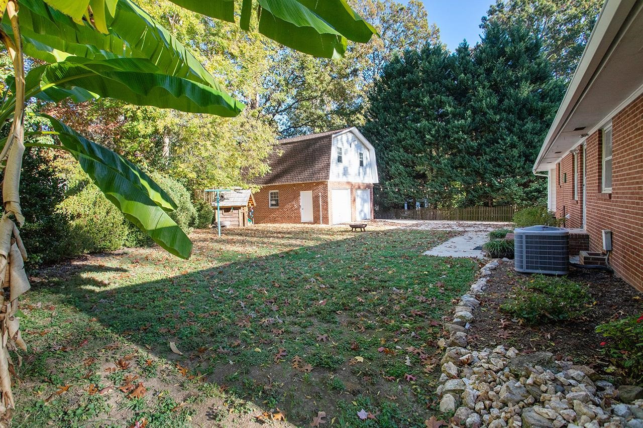 503 East Cornwall Road Cary, NC 27511 - Photo 7 of 36 Photo 7
