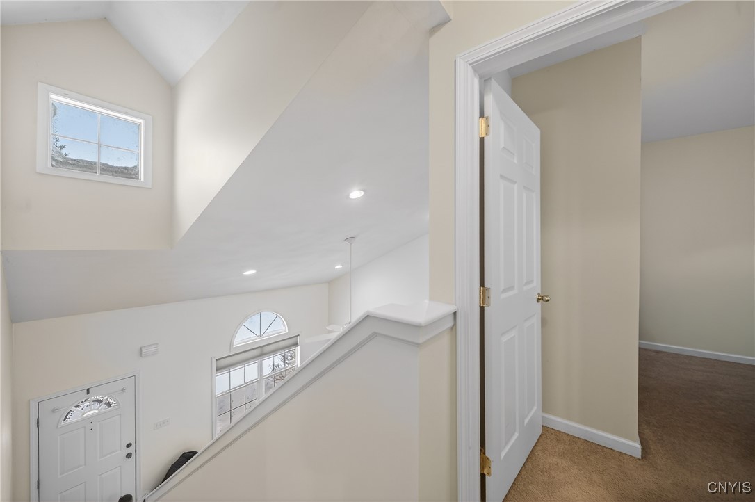 102 Otis Street Salina, NY 13088 - Photo 31 of 47