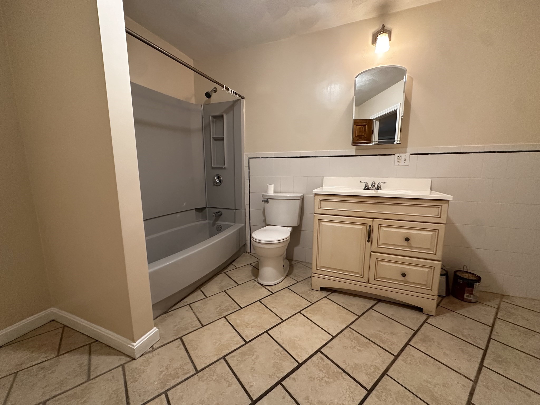 176 Elm Street, Unit 2 Everett, MA 02149 - Photo 3 of 8 Gallery Image 3