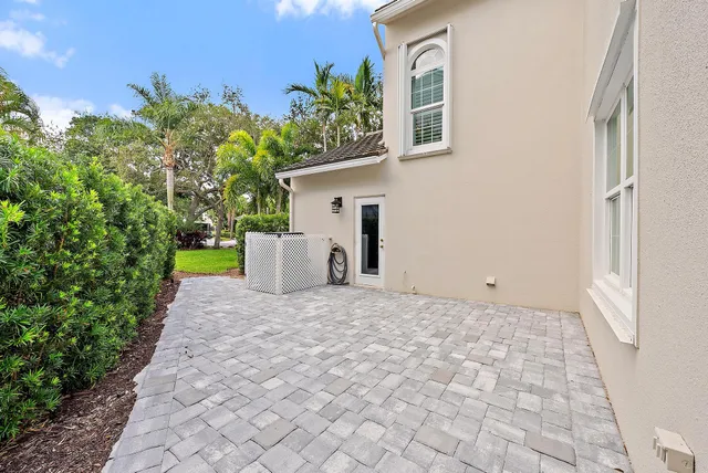 $7,500 | 1000 North Us Highway, Unit 700, Jupiter, FL 33477