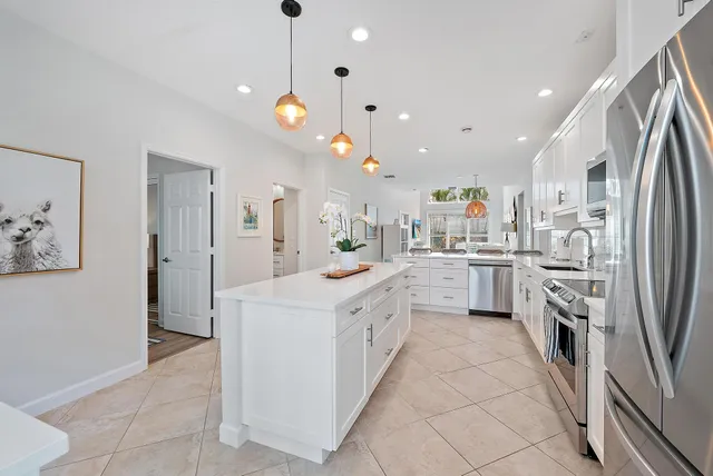 $7,500 | 1000 North Us Highway, Unit 700, Jupiter, FL 33477