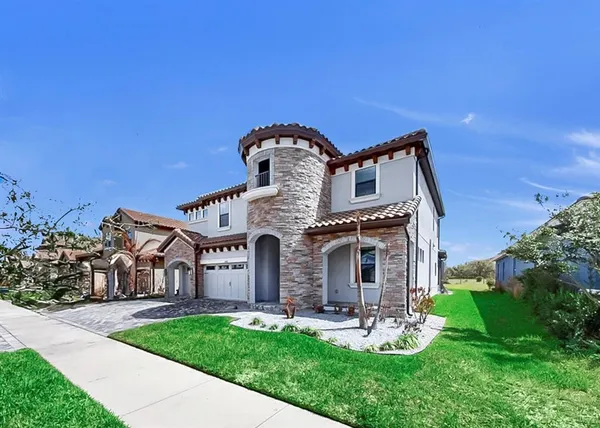 $815,000 | 14261 Swiss Bridge Drive, Riverview, FL 33579