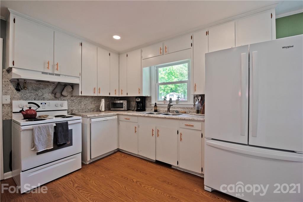 28371 Canton Road Albemarle, NC 28001 - Photo 12 of 39 Gallery Image 12