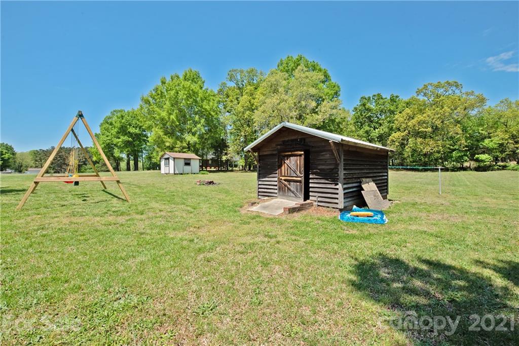 28371 Canton Road Albemarle, NC 28001 - Photo 31 of 39 Gallery Image 31