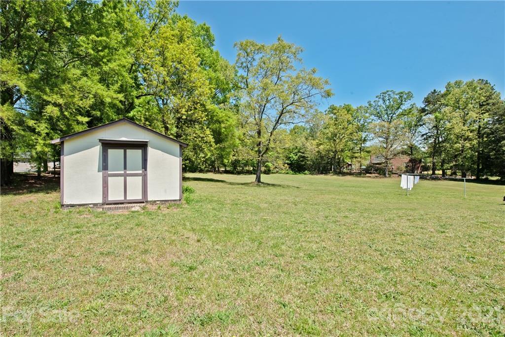 28371 Canton Road Albemarle, NC 28001 - Photo 35 of 39 Gallery Image 35